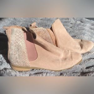 Tamaris pink mermaidcore and metallic aesthetic boots, Size 40 EU / 9 US